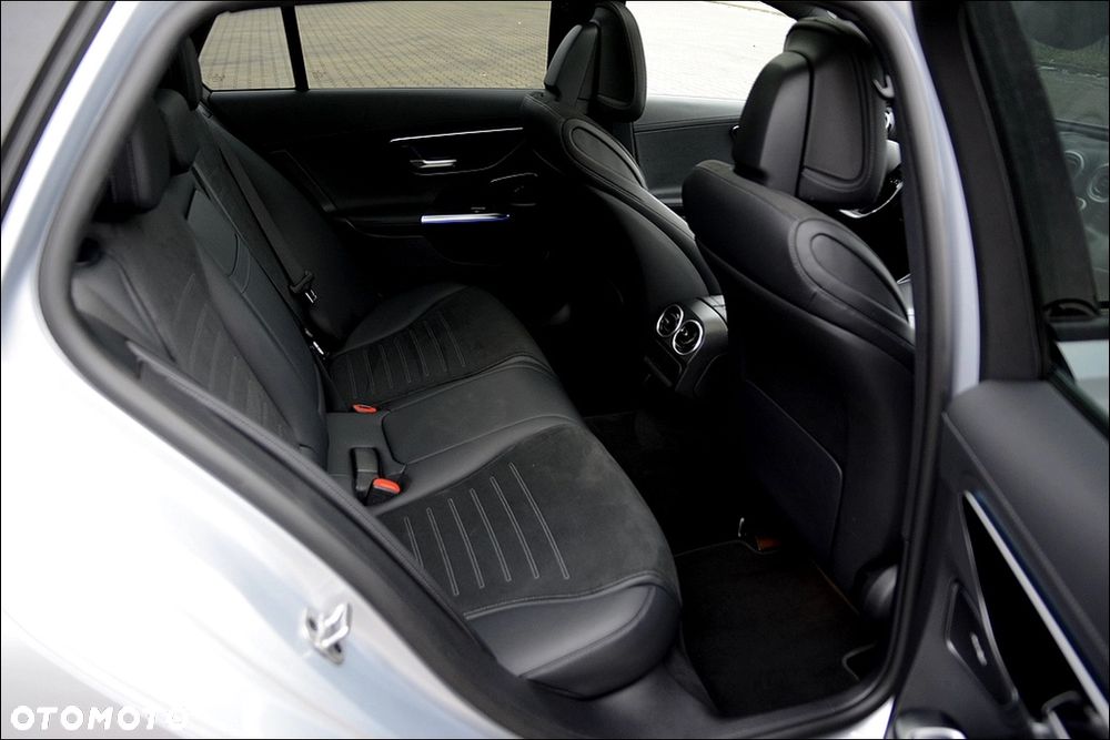 Mercedes-Benz Klasa C 220 d 9G-TRONIC AMG Line - 24