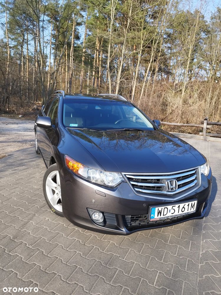 Honda Accord 2.0 Executive Nav - 3