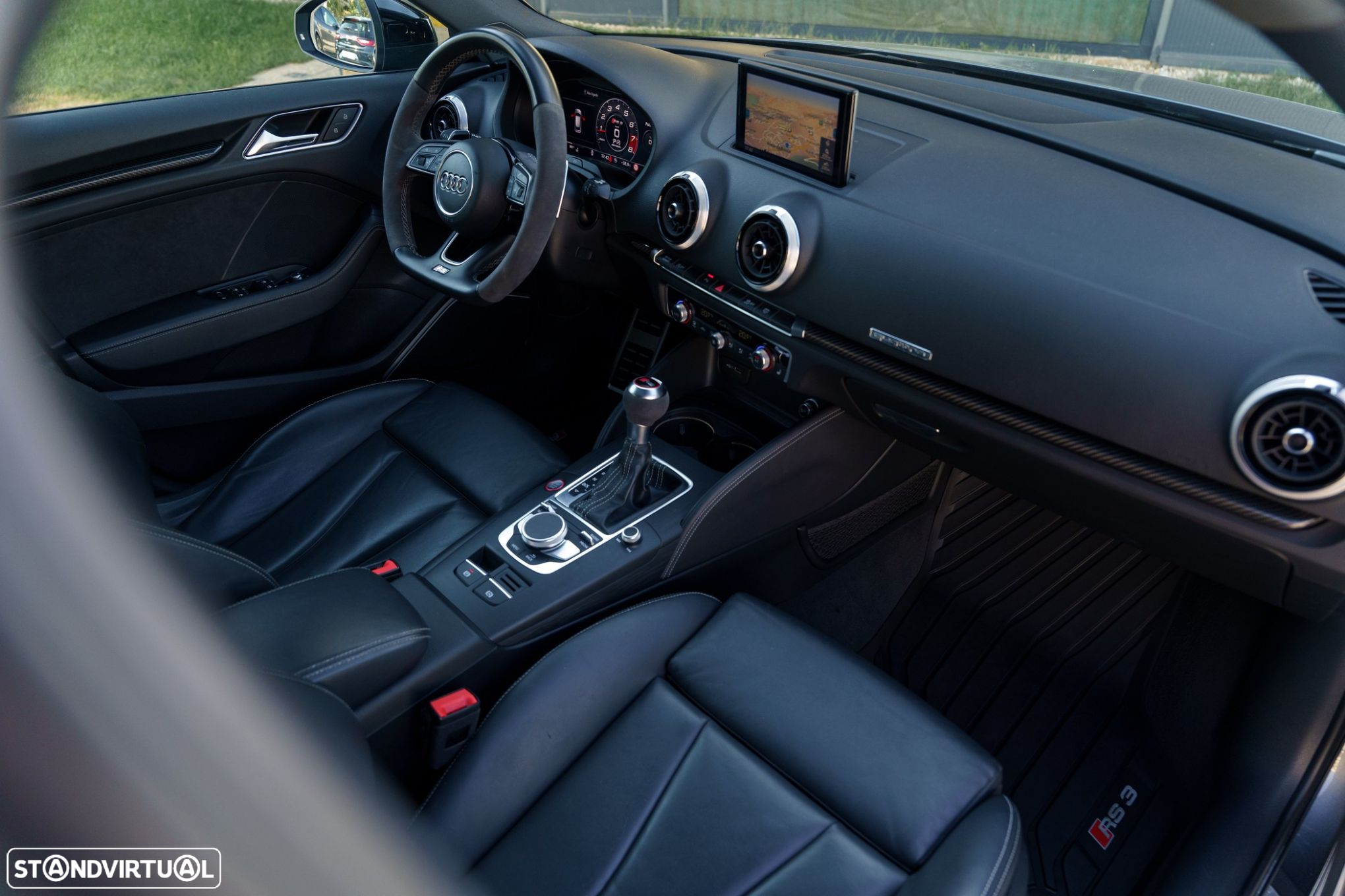 Audi RS3 Sportback 2.5 TFSI quattro S tronic - 42