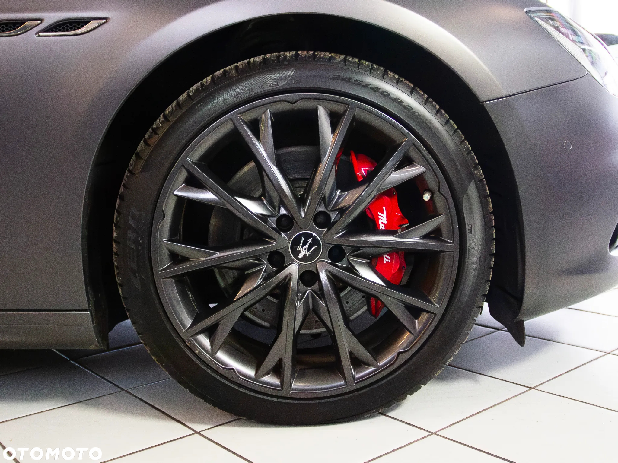 Maserati Ghibli S Q4 Modena - 8