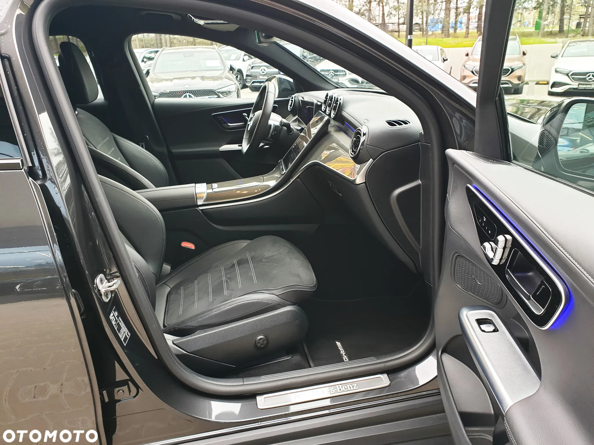 Mercedes-Benz GLC Coupe 300 e PHEV 4-Matic AMG Line - 17