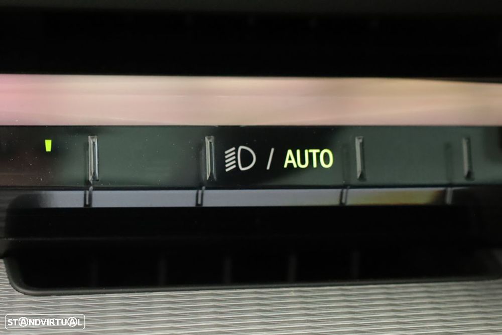 BMW i5 eDrive40 Pack Desportivo M - 19