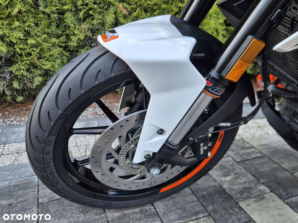 KTM Duke - 11