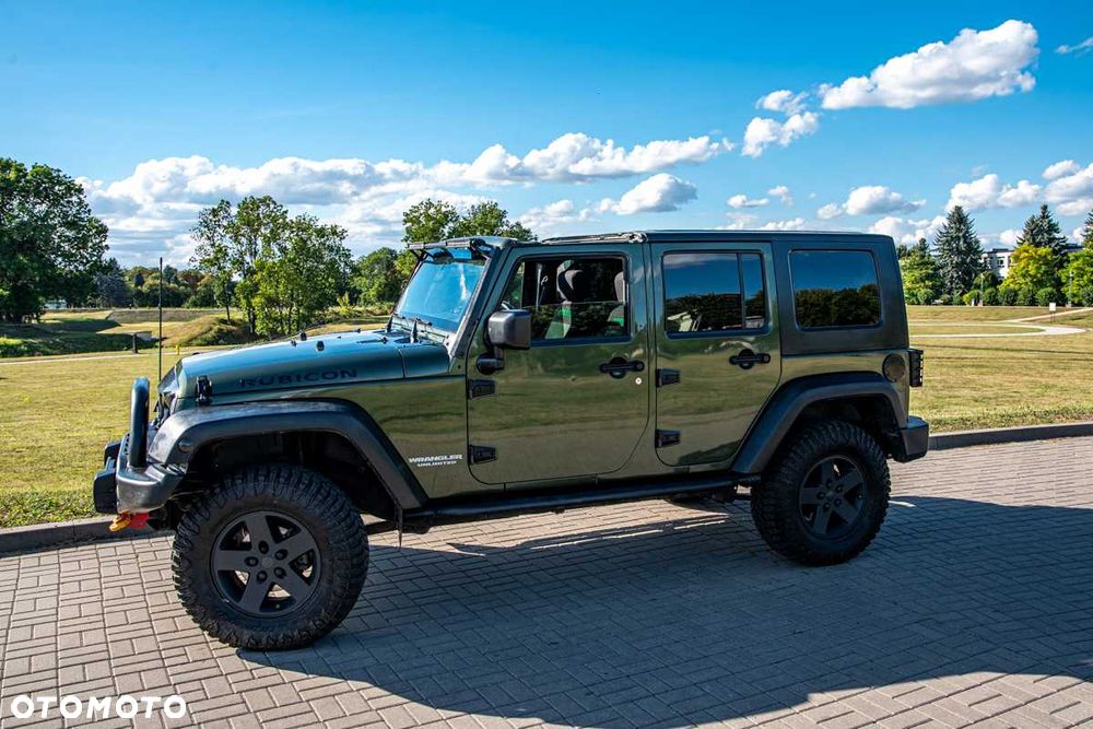 Jeep Wrangler - 1