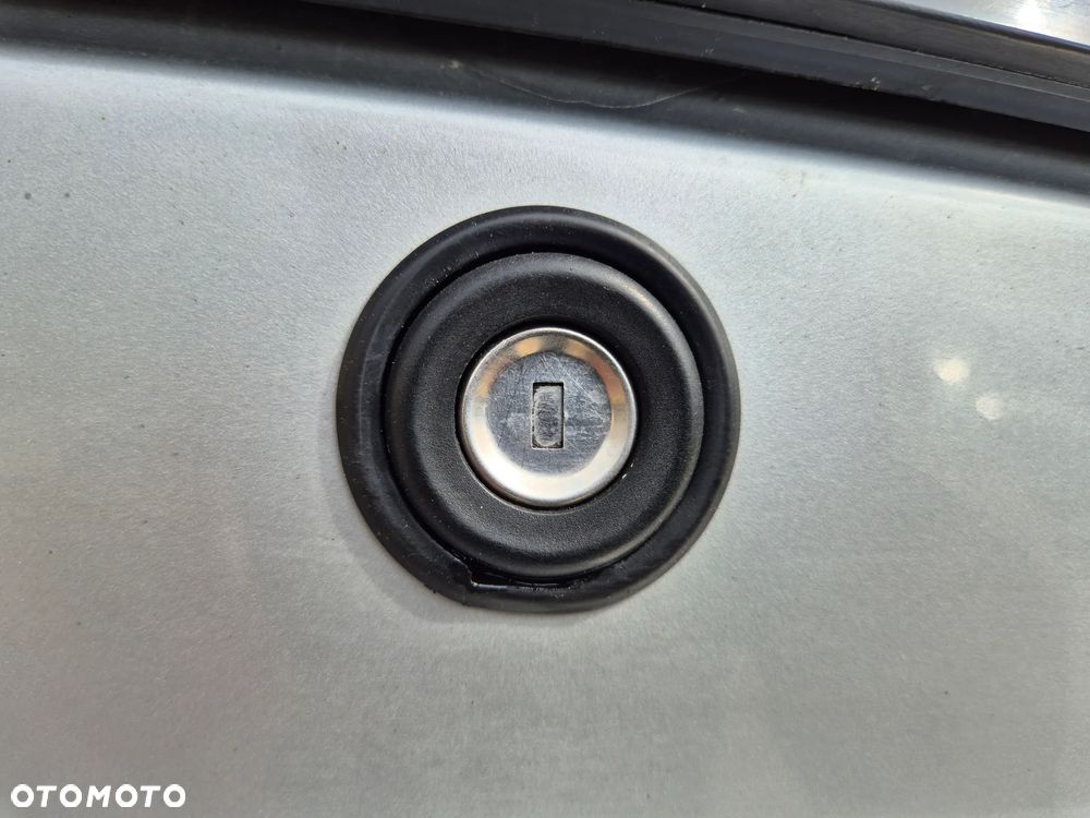 Mercedes-Benz CLK - 22