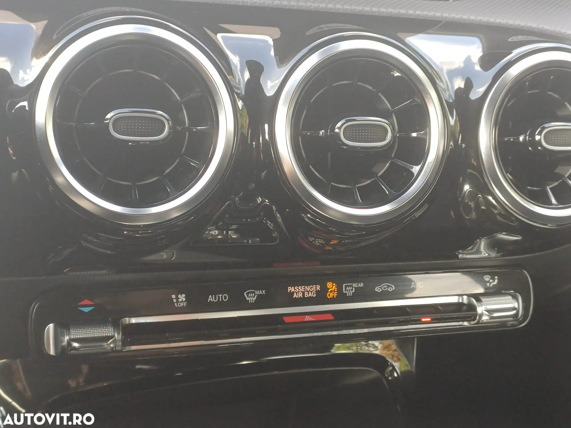 Mercedes-Benz A 180 d Aut. - 22