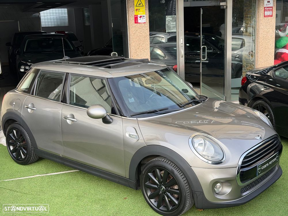 MINI 5 Portas Cooper D Auto - 5