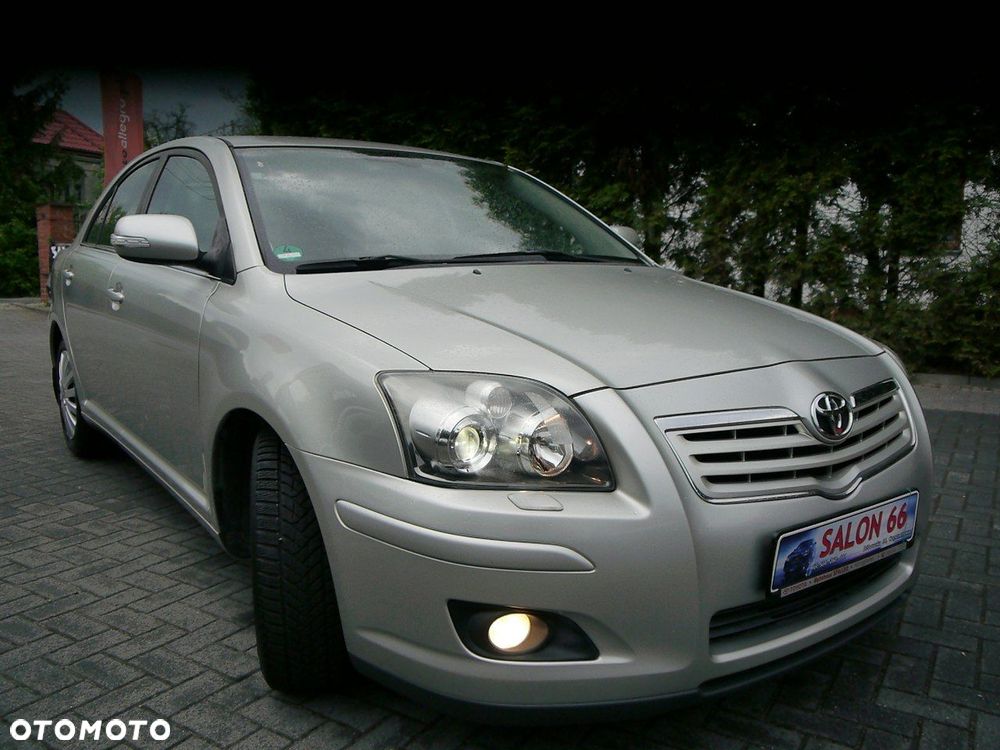 Toyota Avensis 2.0 VVT-i Sol plus Premium - 9