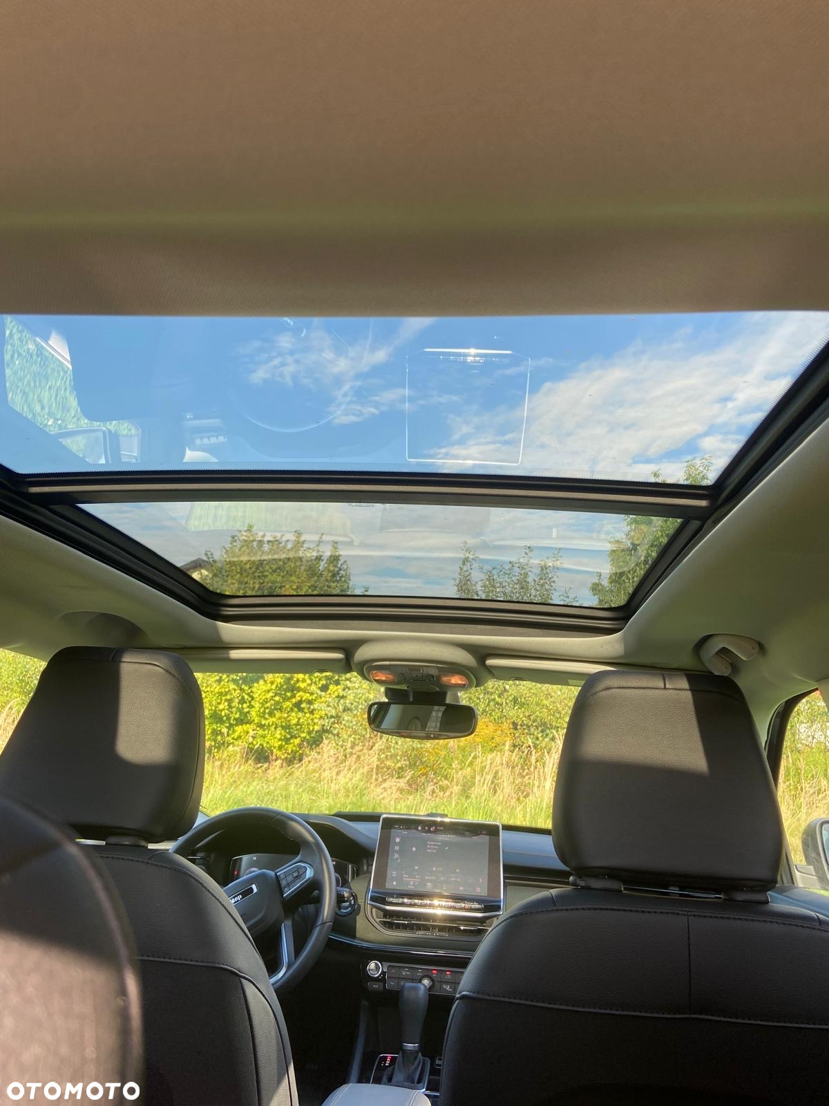 Jeep Compass - 10