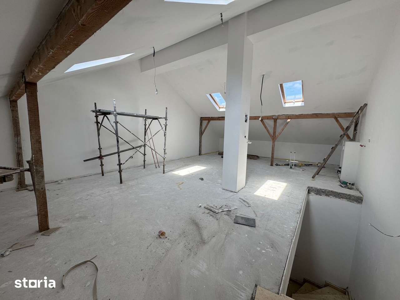 Vila Otopeni moderna, TOATE utilitatile, MANSARDA | 0% comision - Imagine principală: 4/11