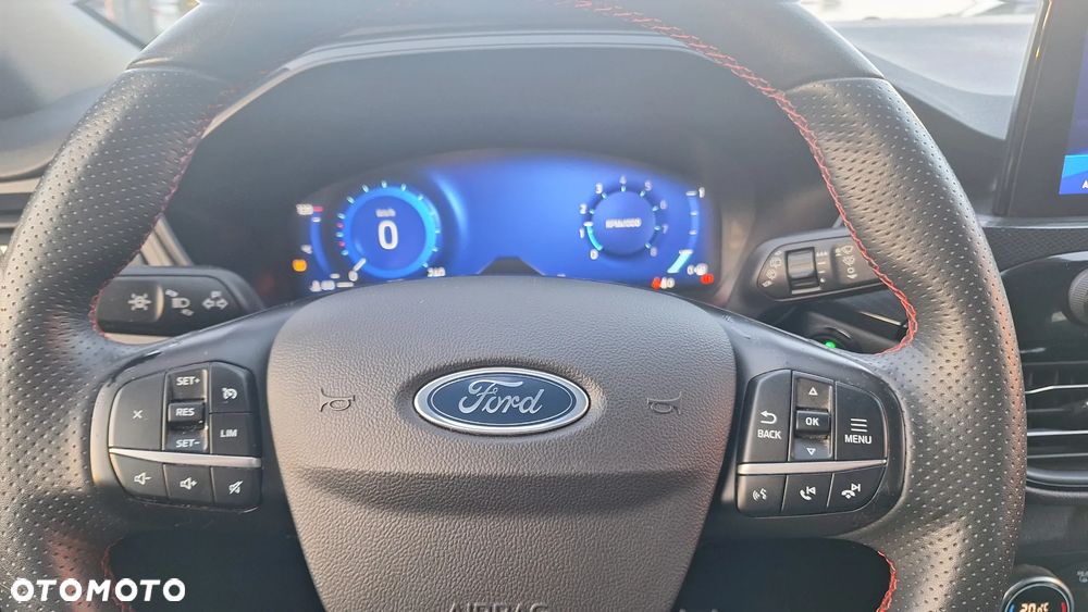 Ford Kuga - 6