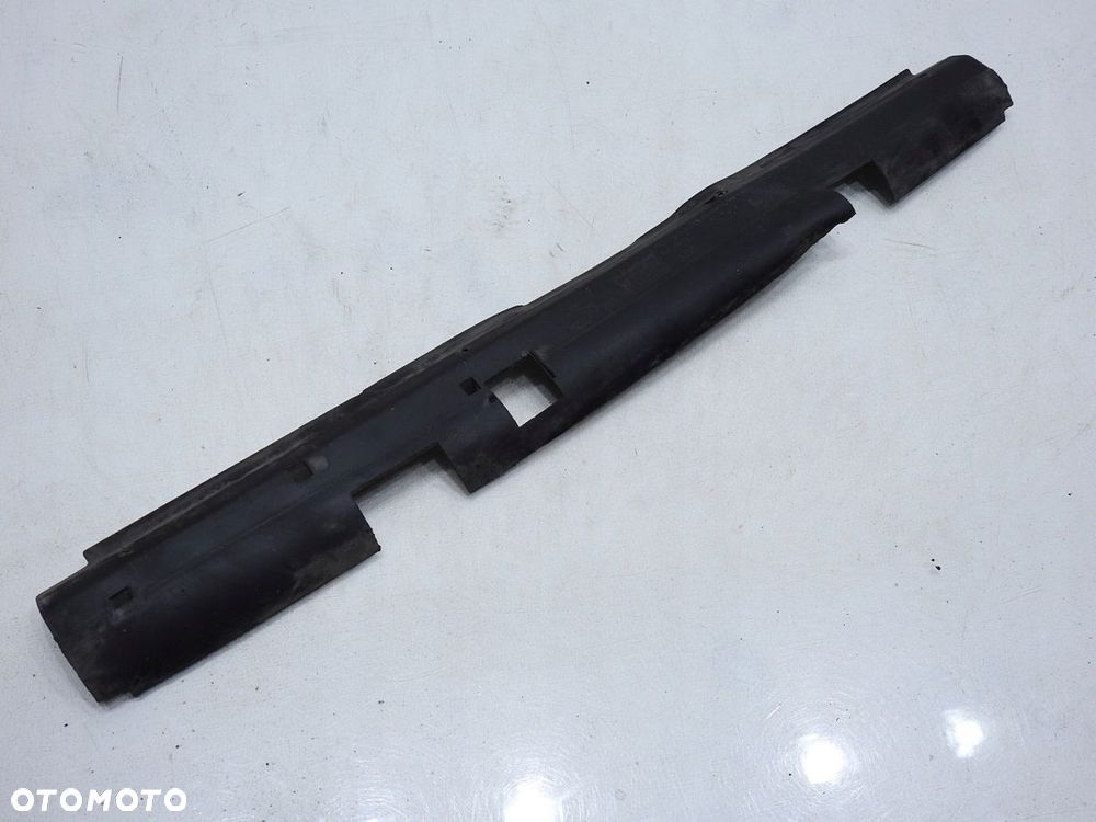 KIEROWNICA POWIETRZA AUDI A4 B6 8E0121292 - 2