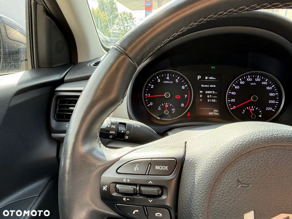 Kia Stonic 1.0 T-GDI L DCT - 28