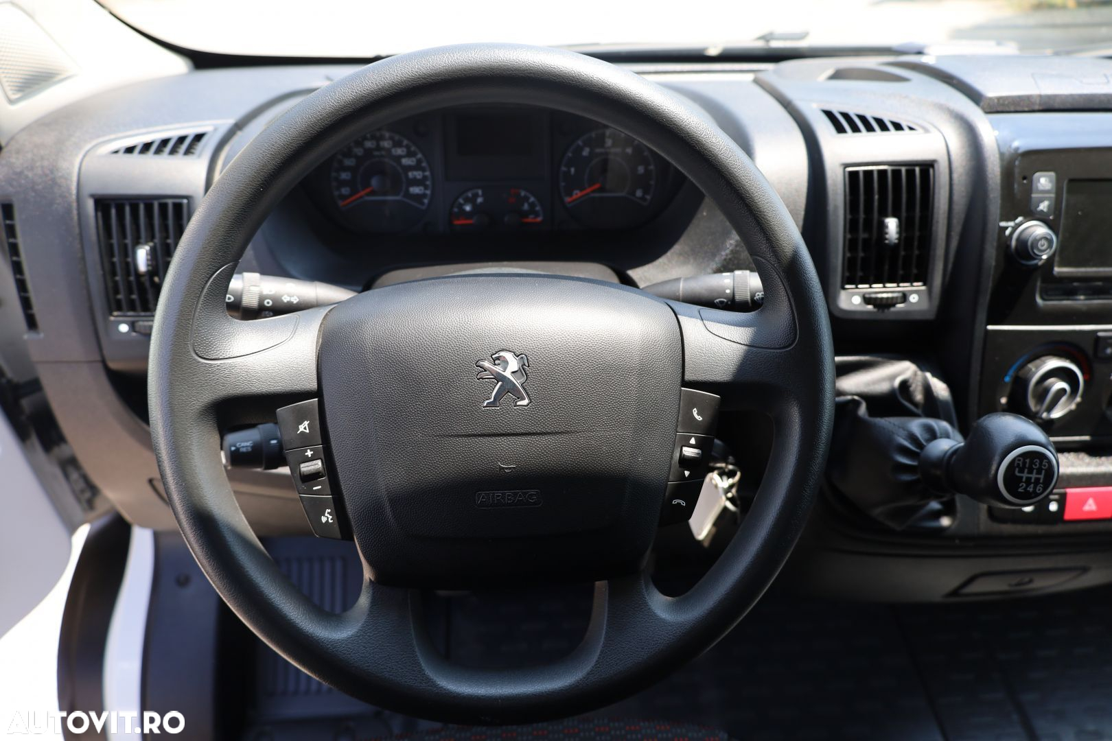 Peugeot Boxer - 17