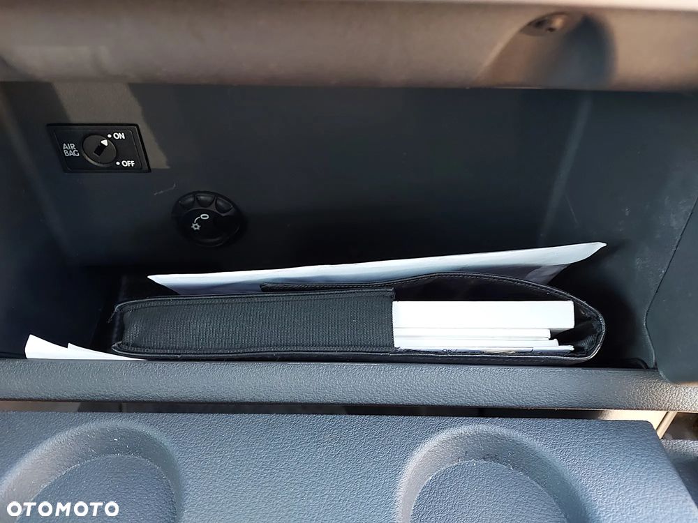 Volkswagen Touran 1.4 TSI Cross - 36