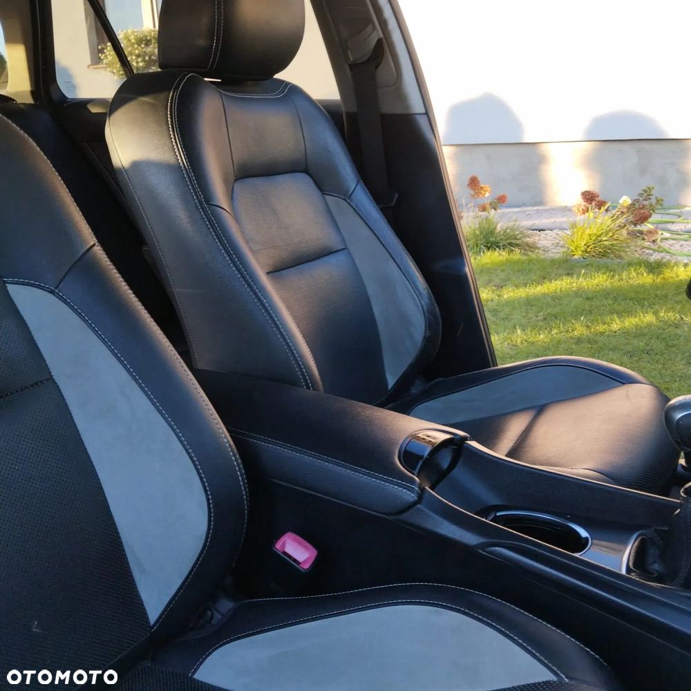 Toyota Avensis 2.0 D-4D Prestige - 20