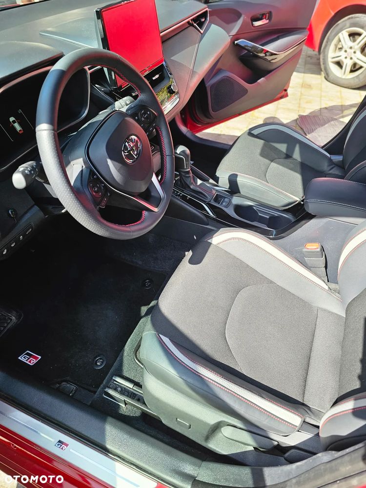Toyota Corolla 2.0 Hybrid GR Sport - 9