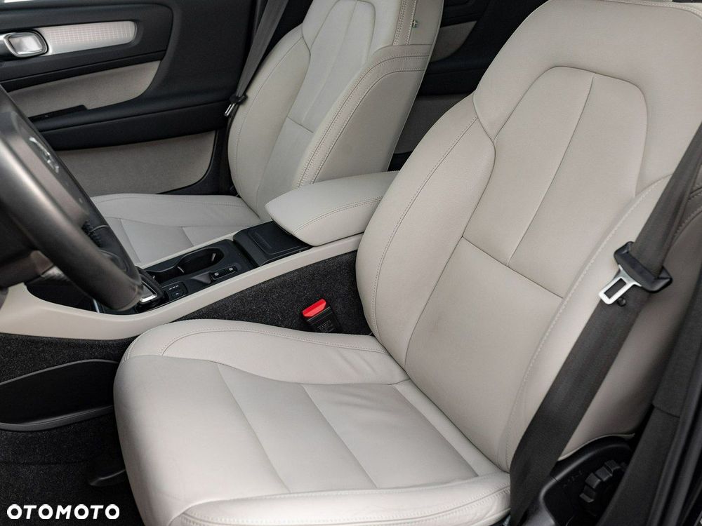 Volvo XC 40 - 15