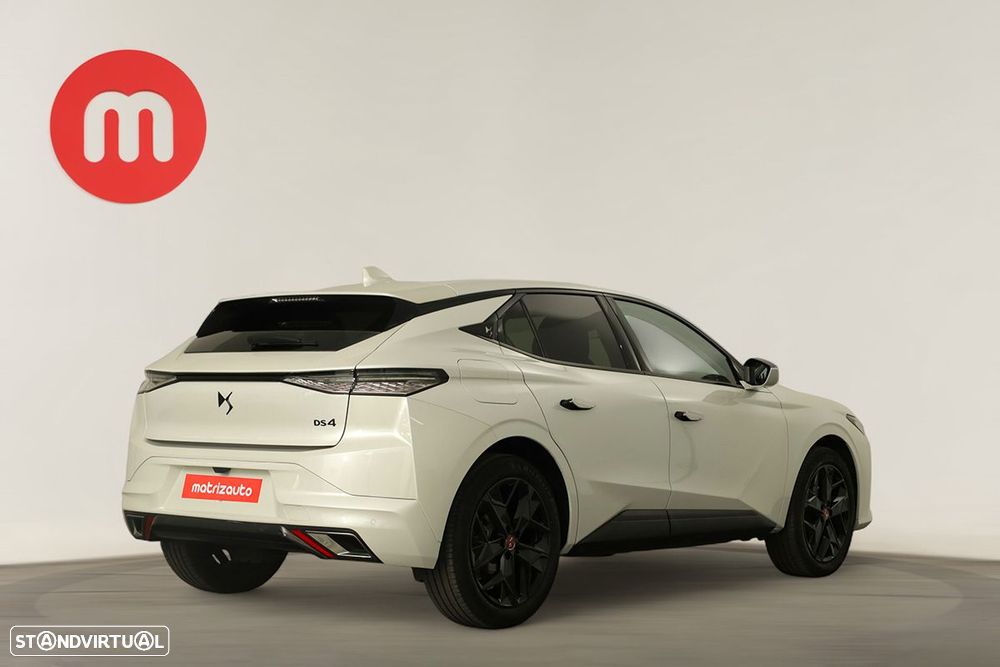DS DS4 4 1.2 PureTech Performance Line EAT8 - 4