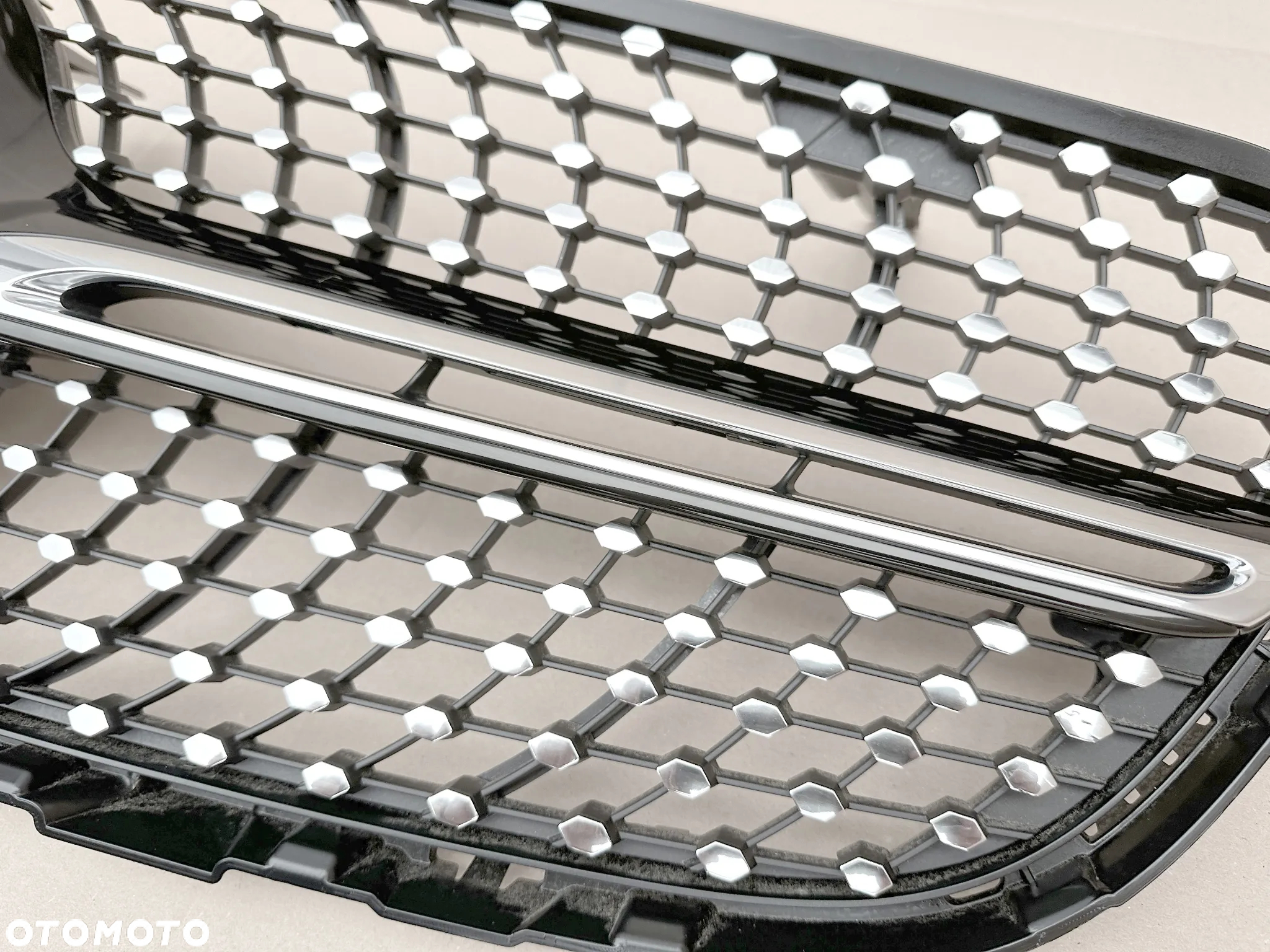 GRILL ATRAPA Mercedes W253 A253 GLC AMG DIAMOND, pod KAMere - 3