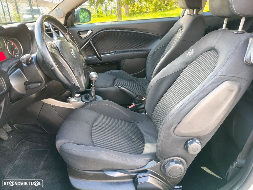 Alfa Romeo MiTo 1.6 JTD Distinctive - 14