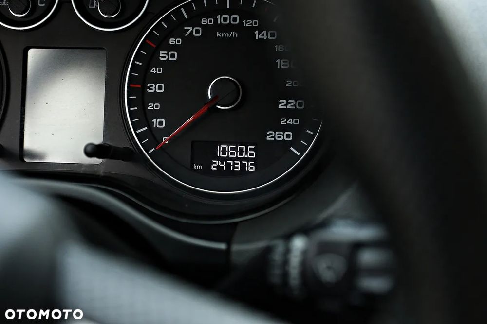 Audi A3 Sportback 2.0 TDI Attraction - 25