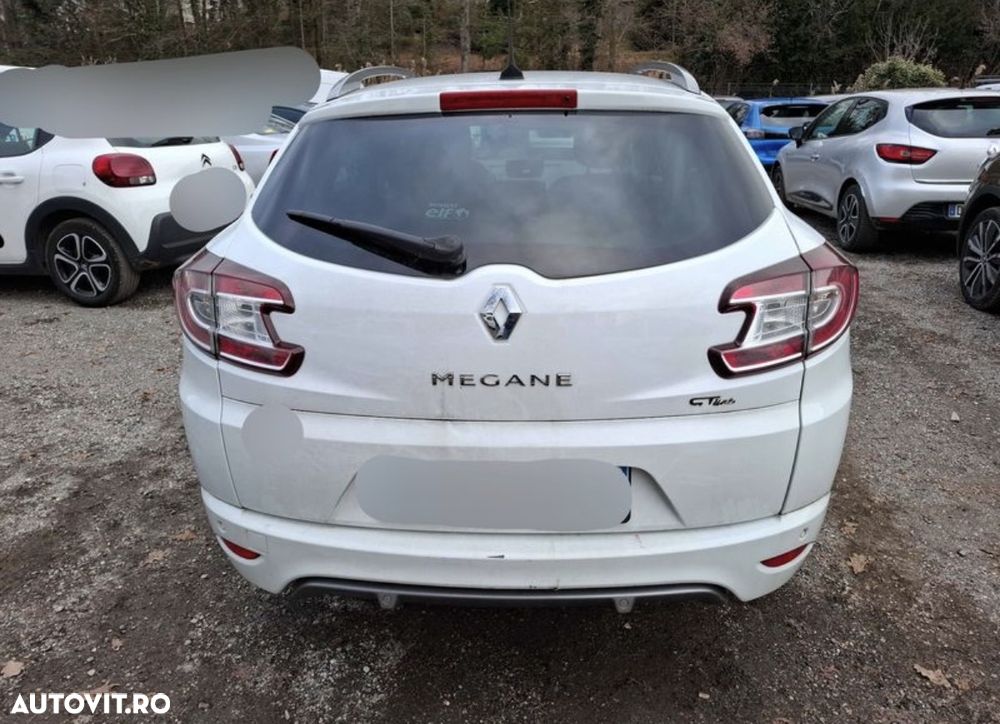 Renault Megane ENERGY dCi 110 Start & Stop Bose Edition - 8