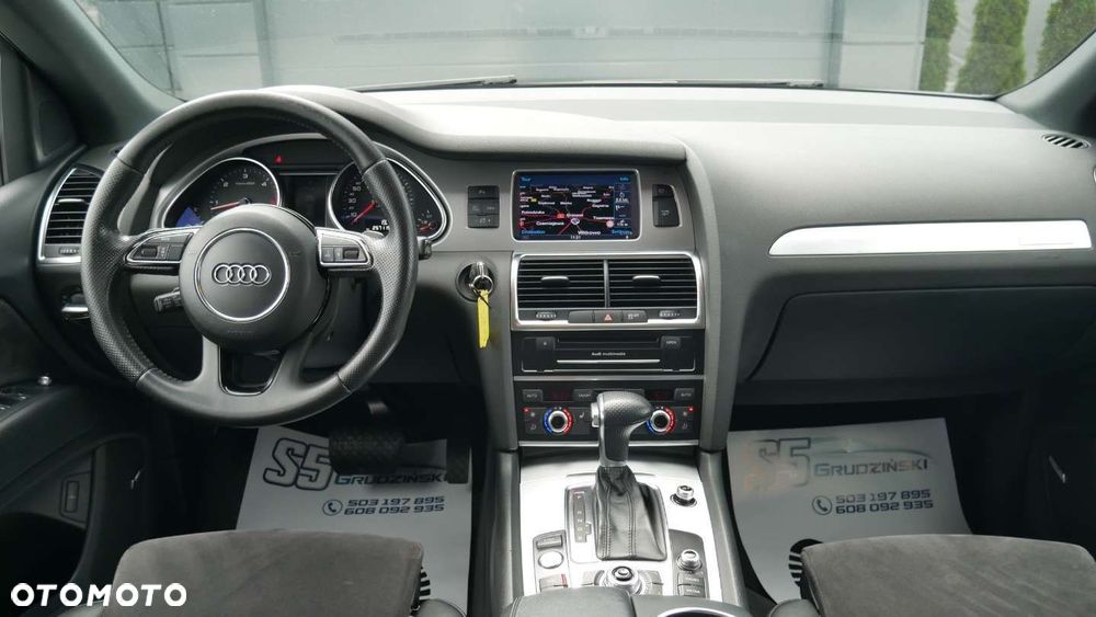 Audi Q7 - 8