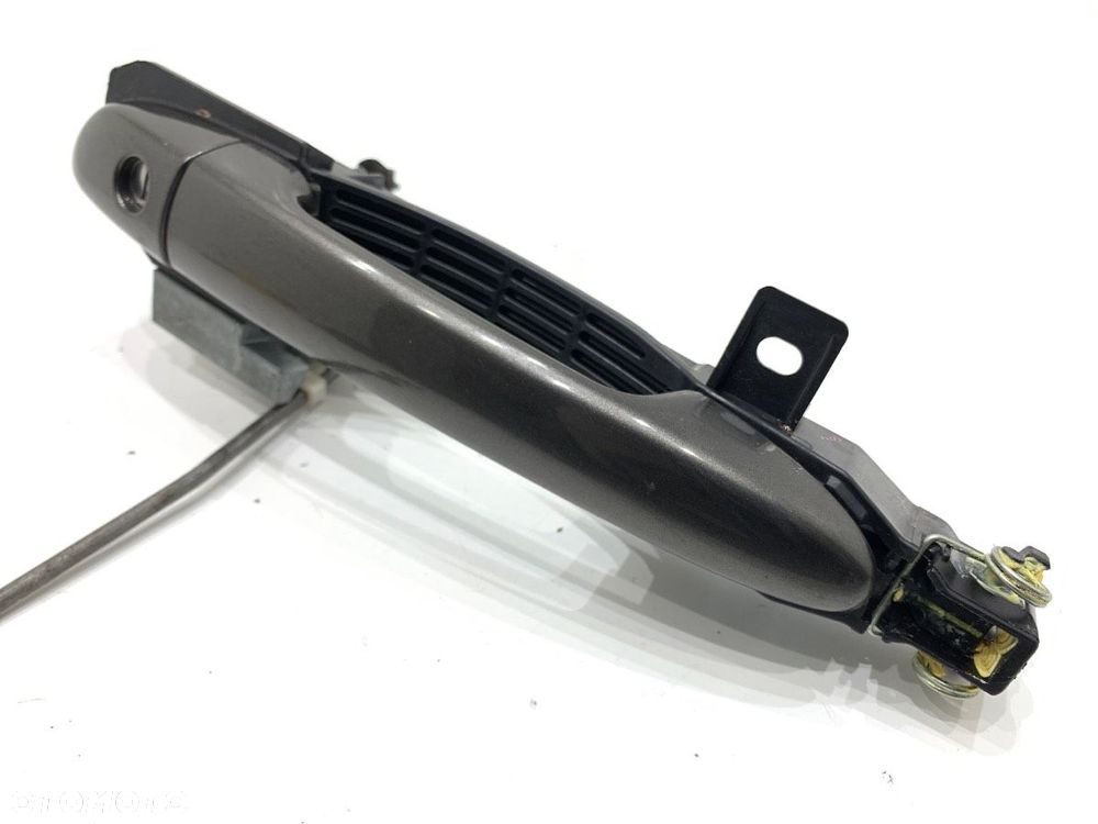 KLAMKA ZEWNĘTRZNA LEWY PRZÓD  MAZDA 3 (BM, BN) 2013 - 2022 2.0 88 kW [120 KM] benzyna 2013 - 2022 - 2