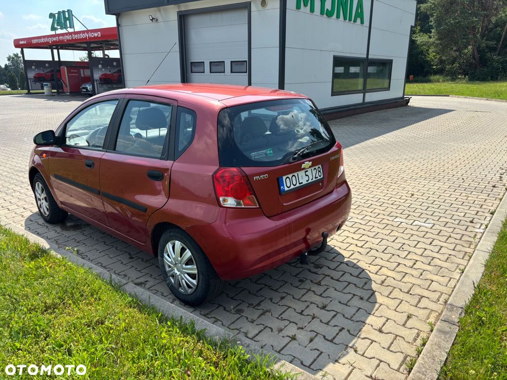 Chevrolet Aveo - 5