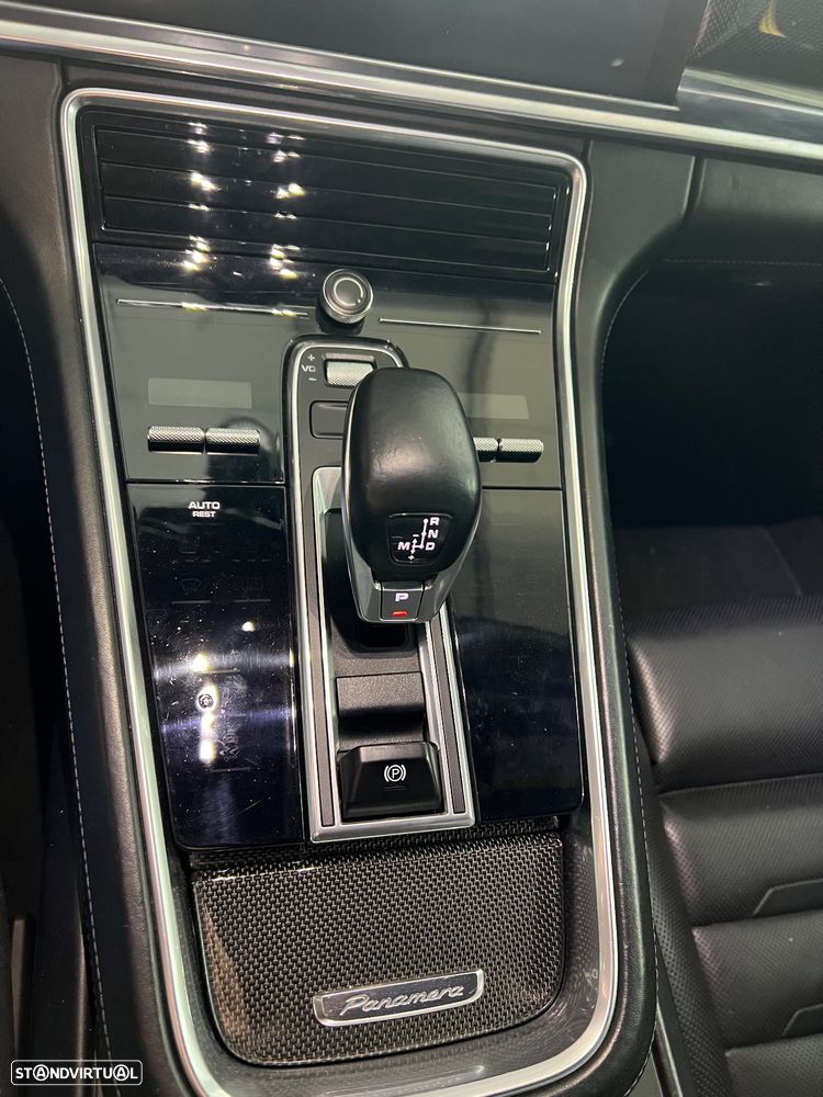 Porsche Panamera 4S Executive PDK - 17