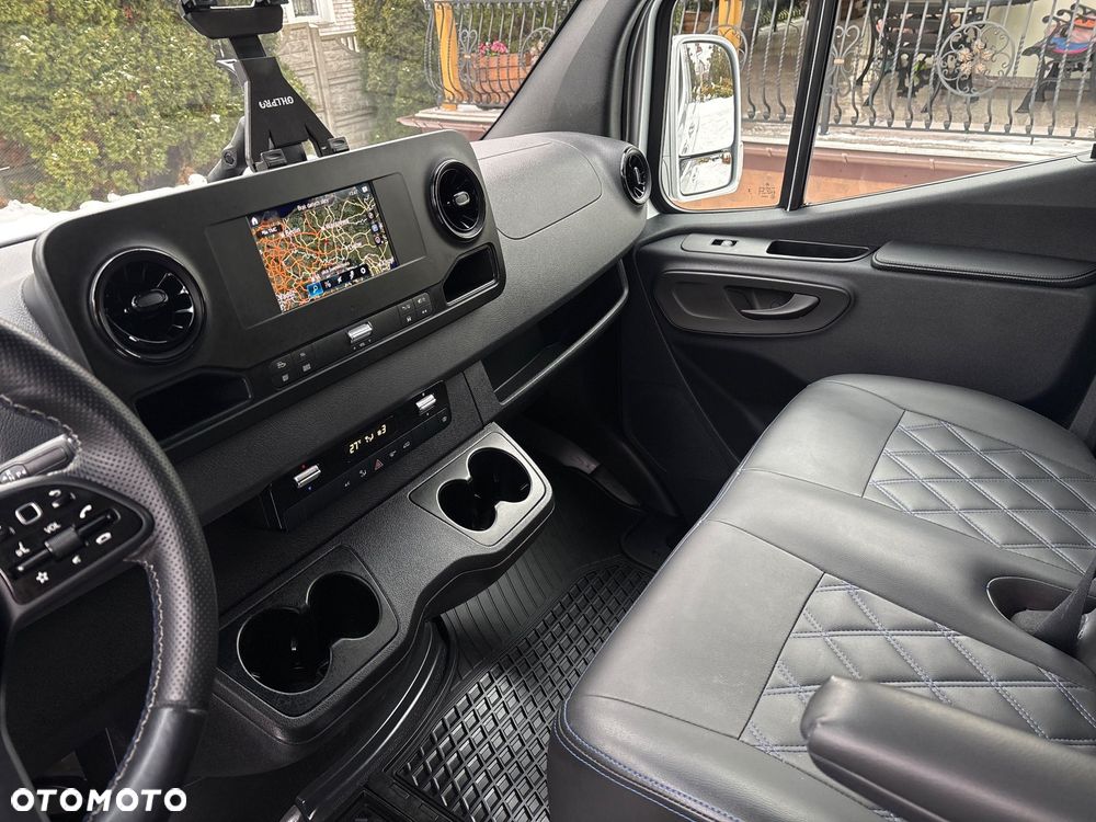 Mercedes-Benz Sprinter Long SELECT 9G-Tronic 907.235 - 21