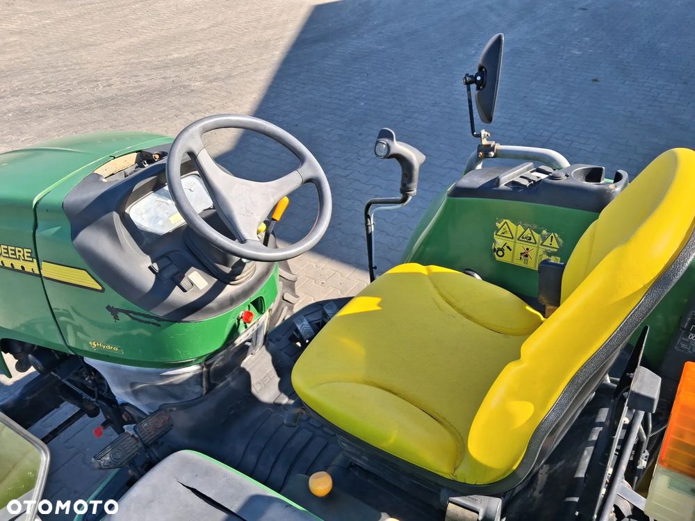 John Deere 4520 eHydro - 11