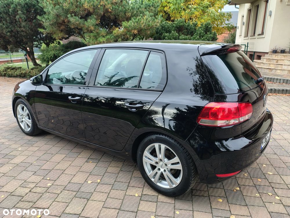 Volkswagen Golf - 27