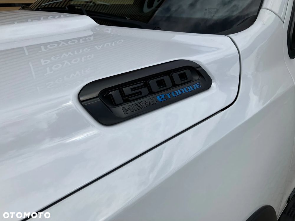 RAM 1500 5.7 eTorque Quad Cab Longbed Bighorn Black - 3