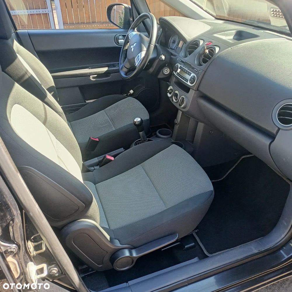 Mitsubishi Colt 1.3 Intense - 6