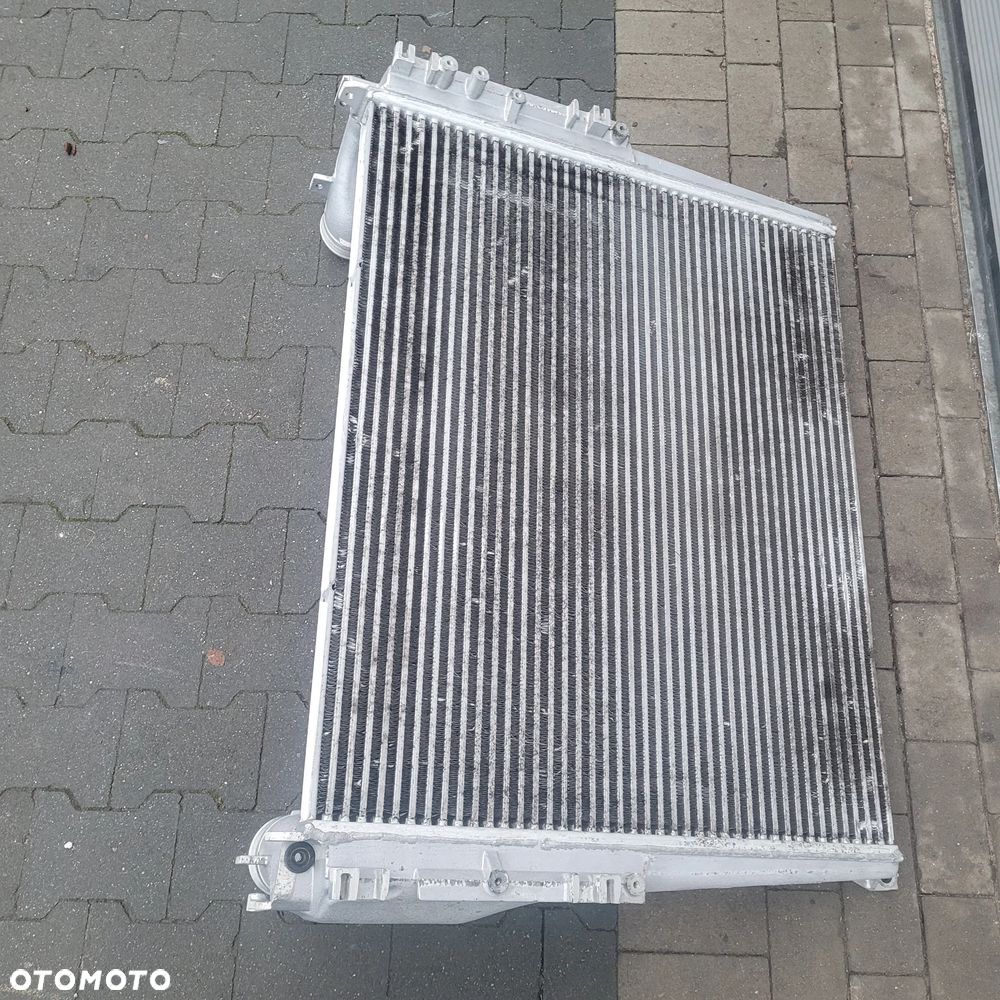 CHŁODNICA INTERCOOLER MERCEDES ACTROS MP5 A961 500 00 02 SZCZELNE ORYGINAŁ CHWALIM116 - 2