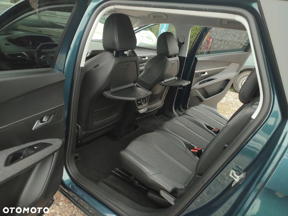 Peugeot 5008 PureTech 130 Stop & Start Active Business-Paket - 18