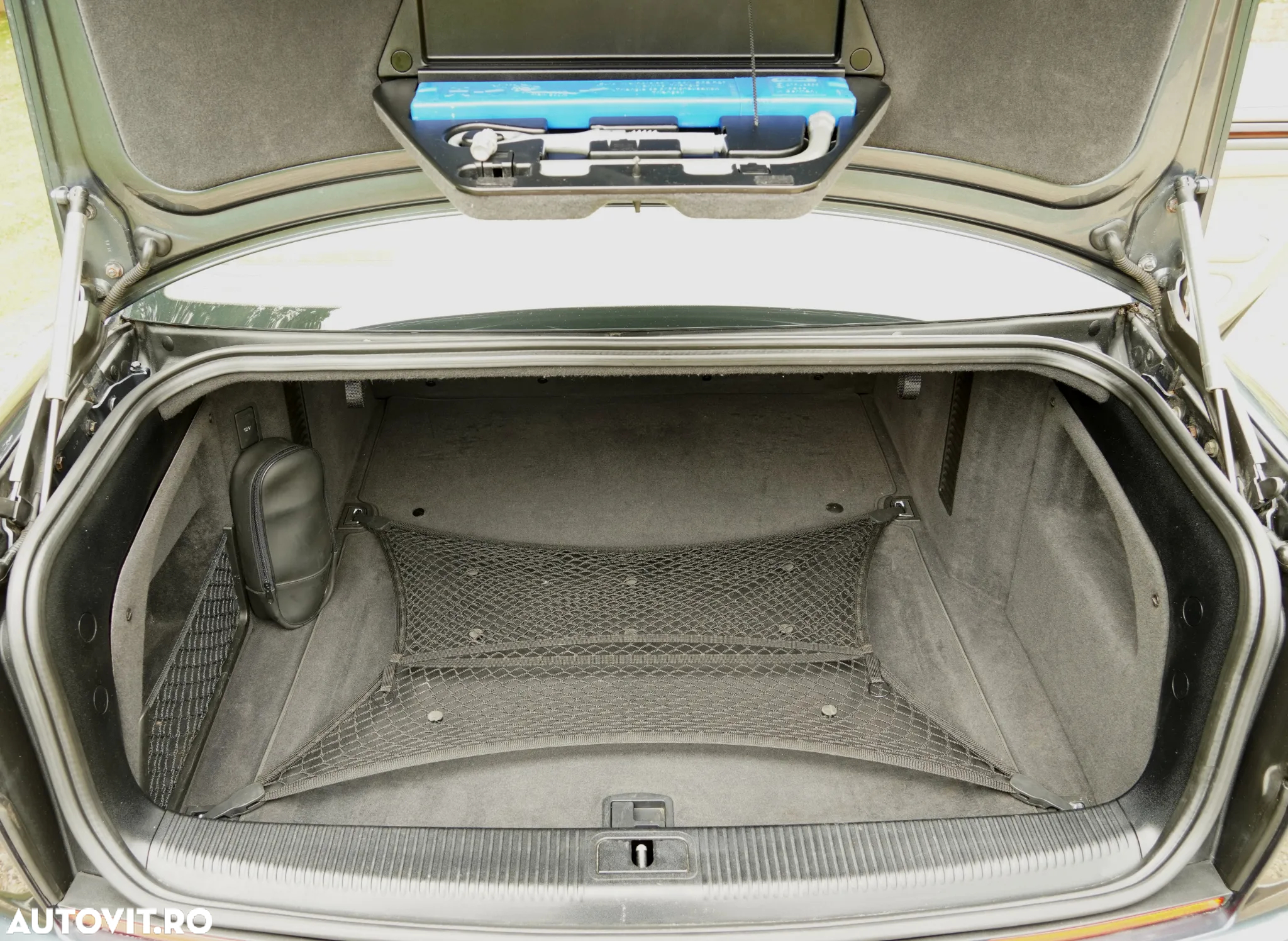 Audi A8 4.2 quattro Aut - 36