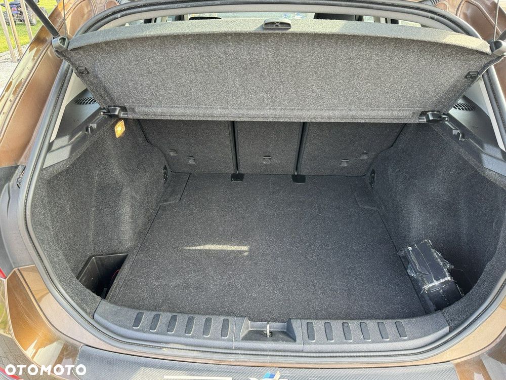 BMW X1 sDrive18d xLine - 22