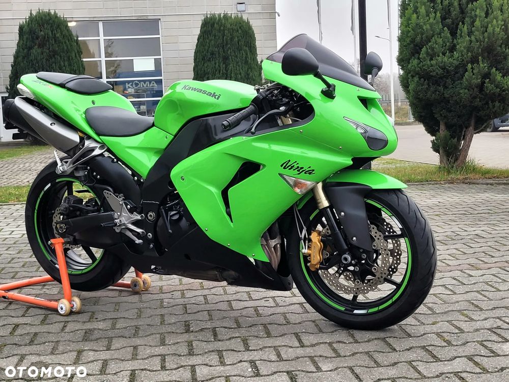 Kawasaki ZX - 12