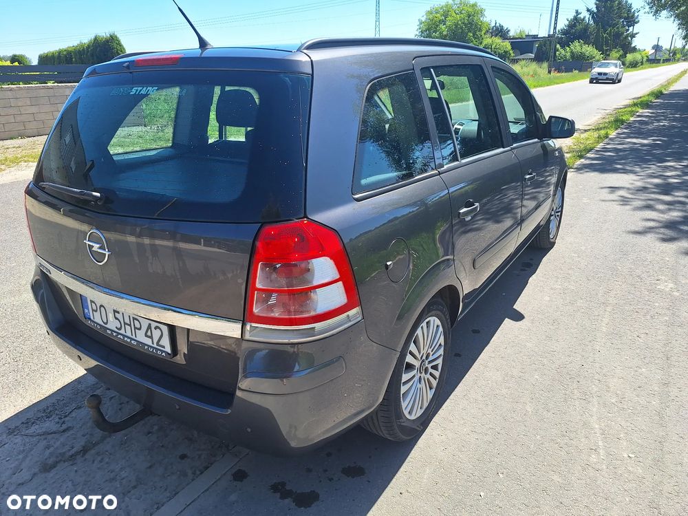 Opel Zafira 1.8 - 4