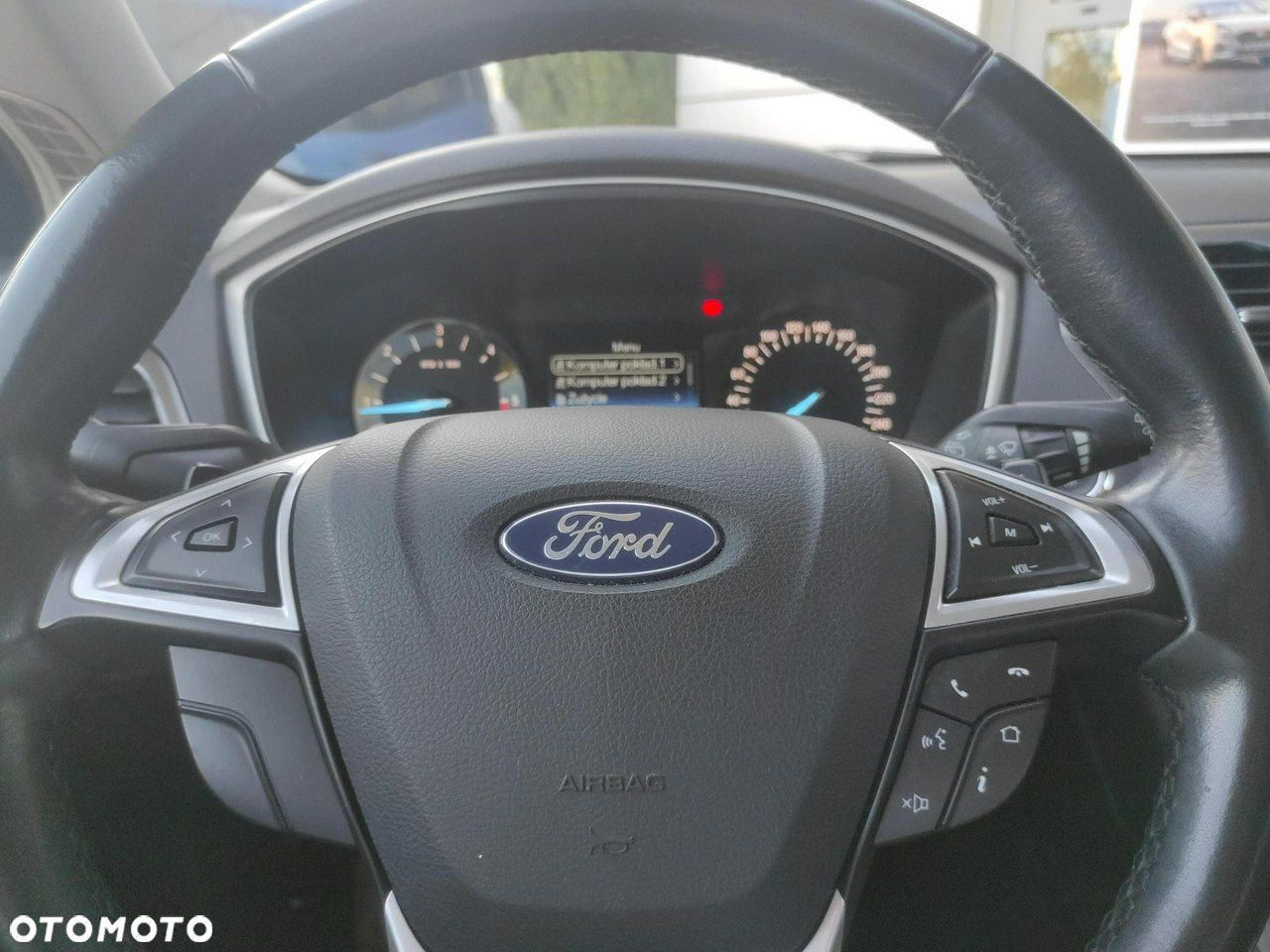 Ford Mondeo - 13