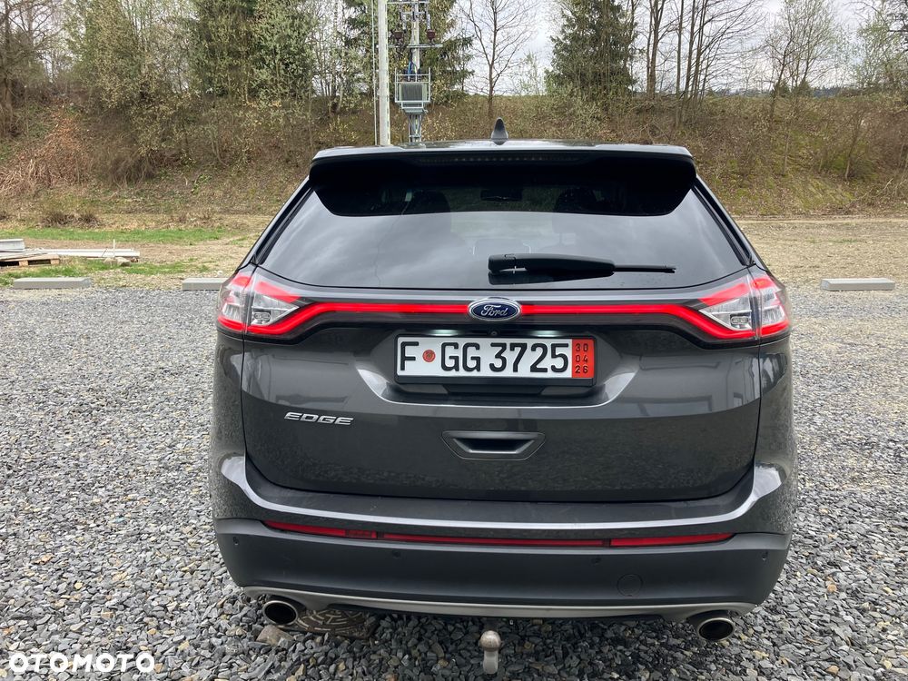 Ford Edge 2.0 TDCi Bi-Turbo 4x4 Titanium - 5