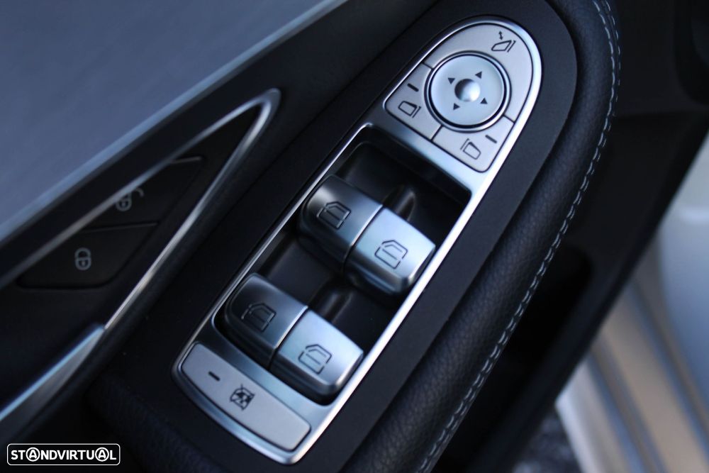 Mercedes-Benz C 300 de AMG Line - 6