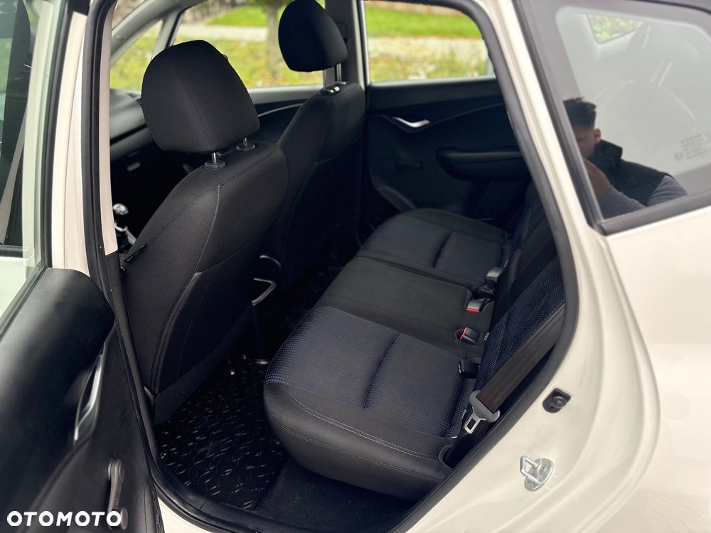 Hyundai ix20 - 8