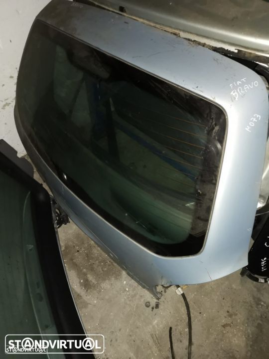 FIAT BRAVO 00 TAMPA DA MALA  M073 - 1