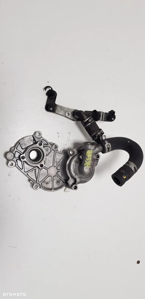 Yamaha Tricity MBK Tryptik Pompa wody - 1