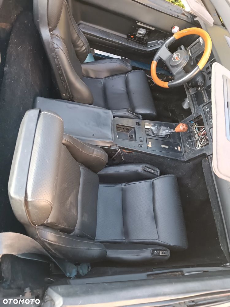 Chevrolet Corvette - 15