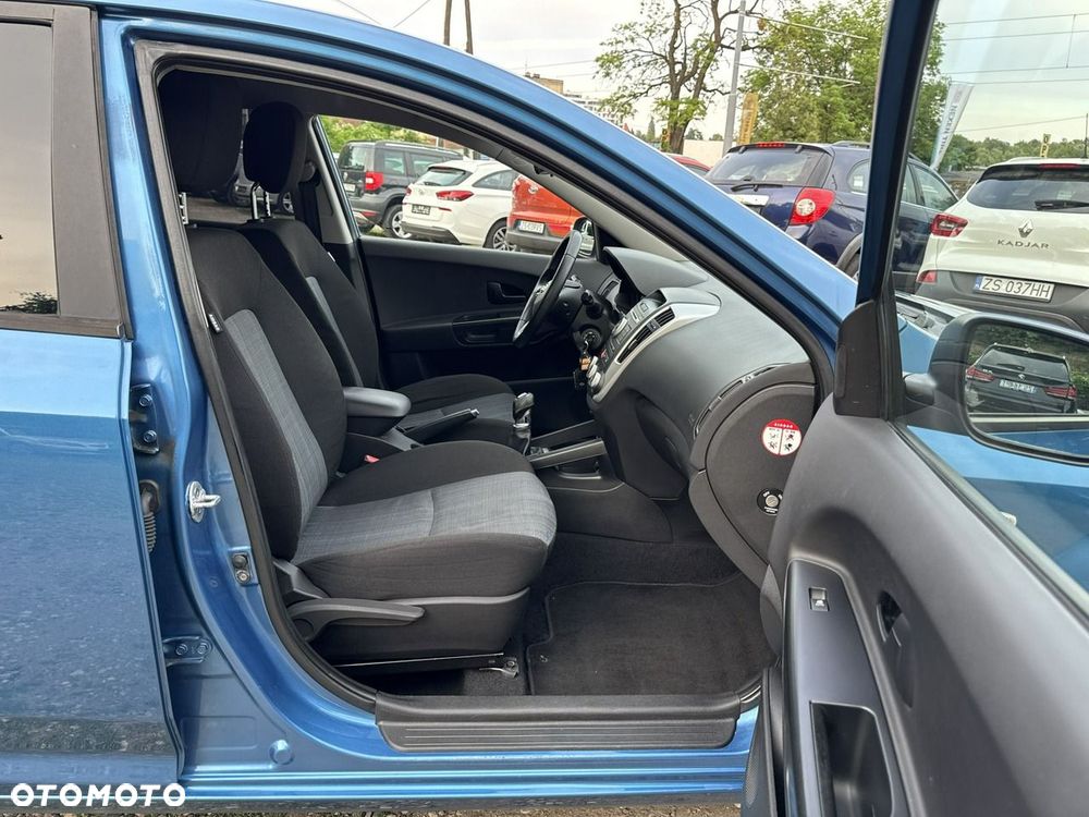 Kia Ceed 1.4 CVVT Vision - 13
